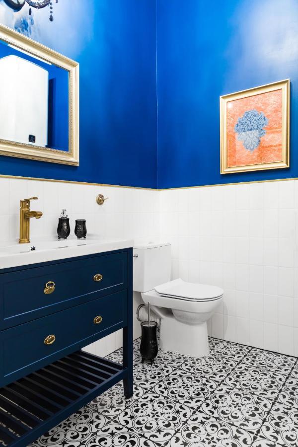 Glamorous Apartment In Heart Of Old Town Краков Экстерьер фото